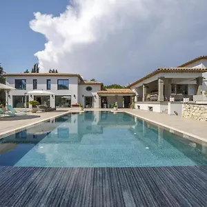 Guest house Luxury Zen, Chateauneuf-Grasse